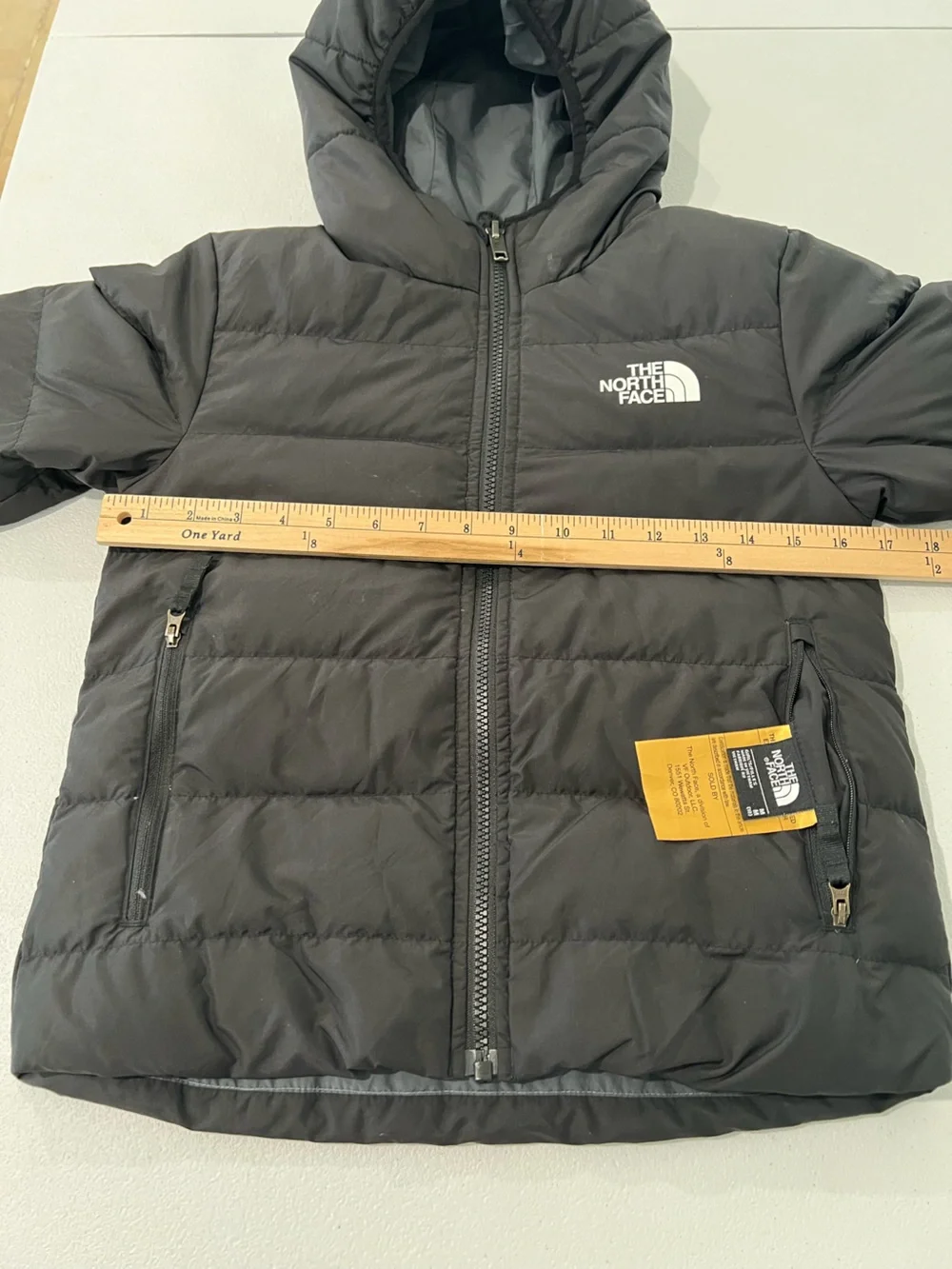 The North Face Girls Black Puffer Jacket with Hoodies 10 years